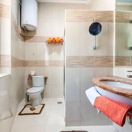 (adults Only) ヴィラ *