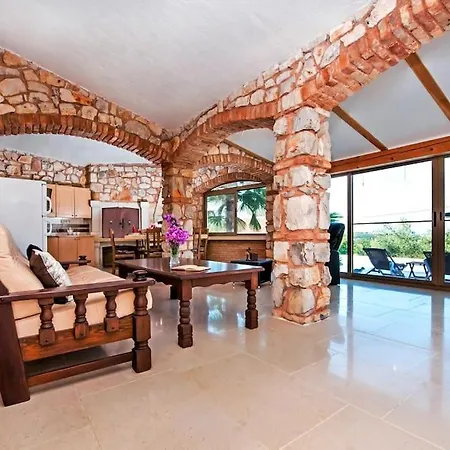 (adults Only) ヴィラ *